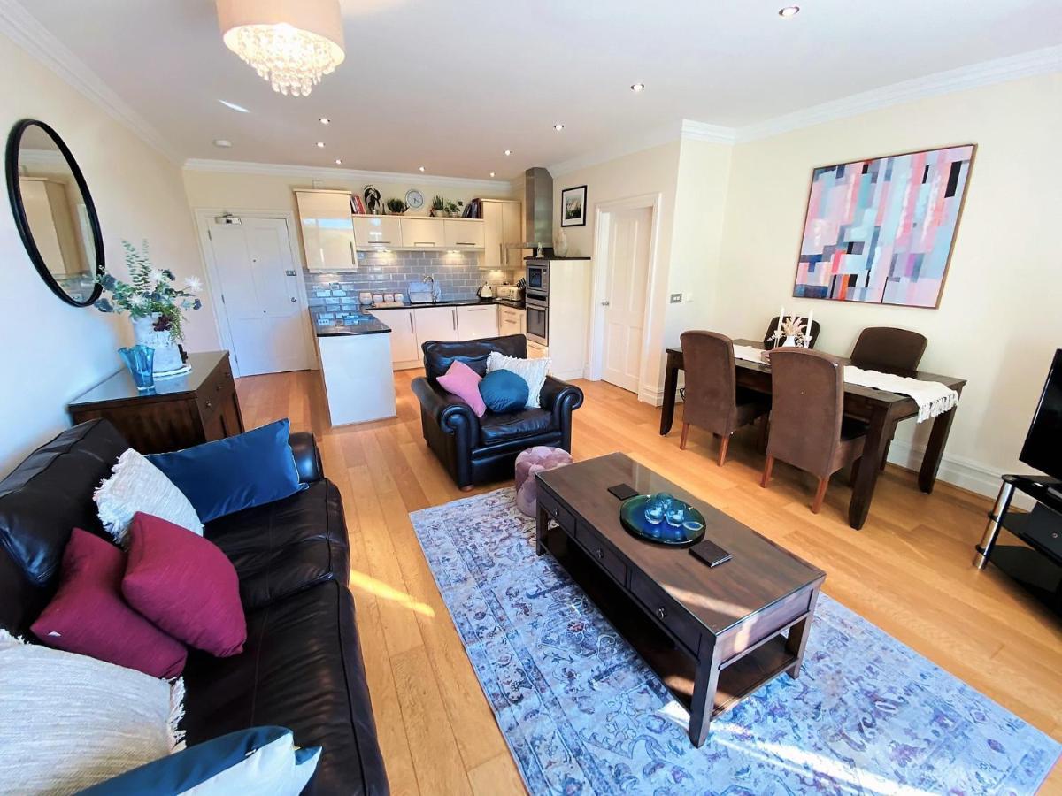 Hazelwood Hideaway: Spacious 2 Bed Apartment Silverdale  Exterior photo